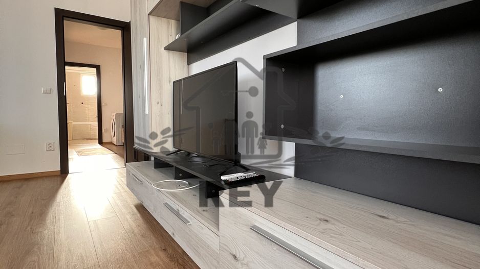 Ap. etaj 1,decomandat,2 camere,2balcoane,loc de parcare/Sibiu/Aeroport - Poză 3