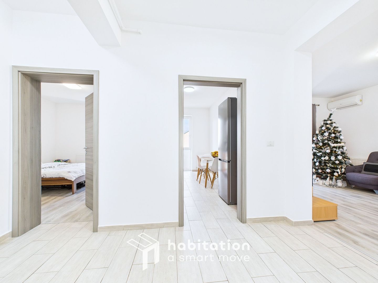 Refugiu urban: 2 camere, decomandat, în Bucovina, langă Iulius Town - Poză 19