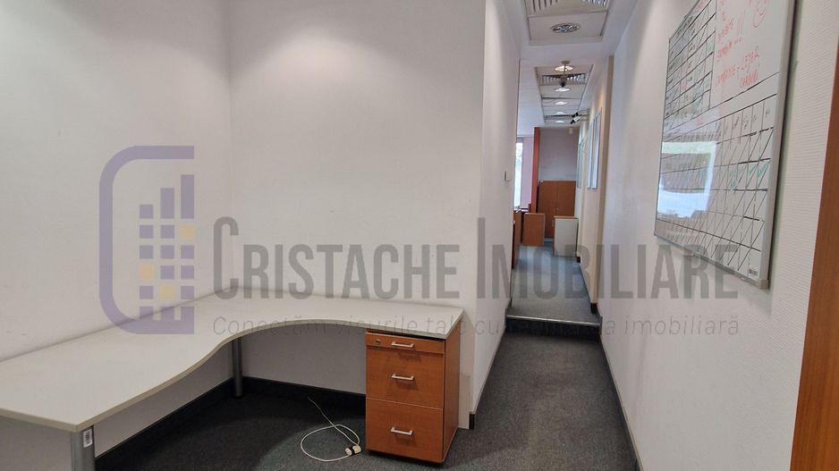 Spatiu comercial la parterul RECOM, P-ța Muncii - Poză 10