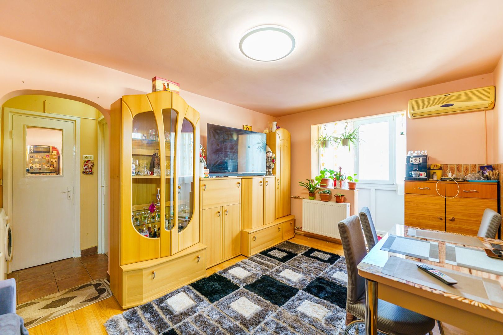 Apartament cu 3 camere în cartierul Vlaicu - Poză 3