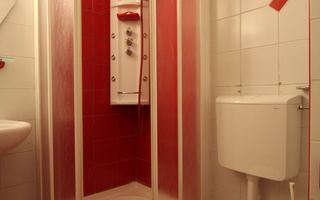 Zona Aradului, 4 camere, centrala proprie. - Poză 13