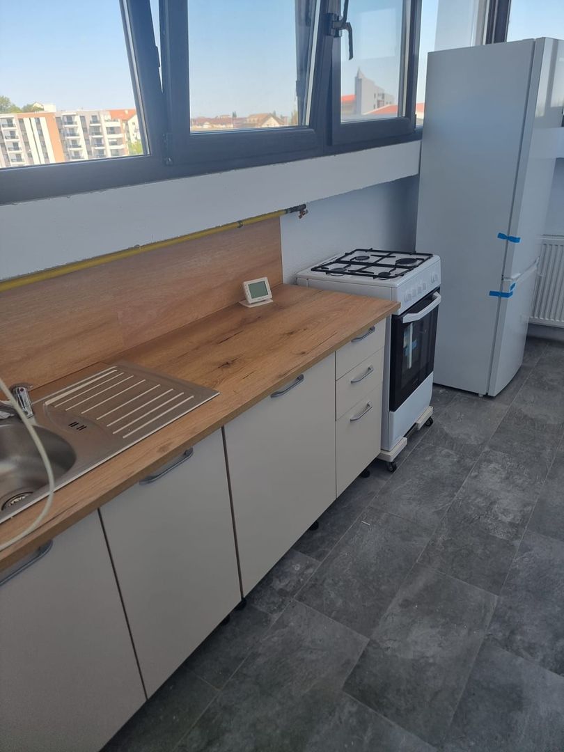 De inchiriat apartament cu 2 camere bloc nou, zona Garii, et.5, 360 Euro - Poză 4