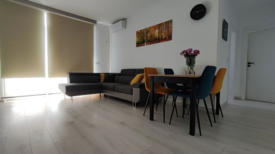 Apartament 3 camere, Dumbravita, Mobilat si Utilat complet, Loc de parcare - Poză 2