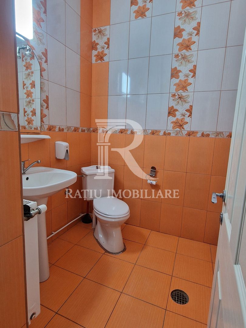 De inchiriat | Spațiu comercial central | Oradea. - Poză 4