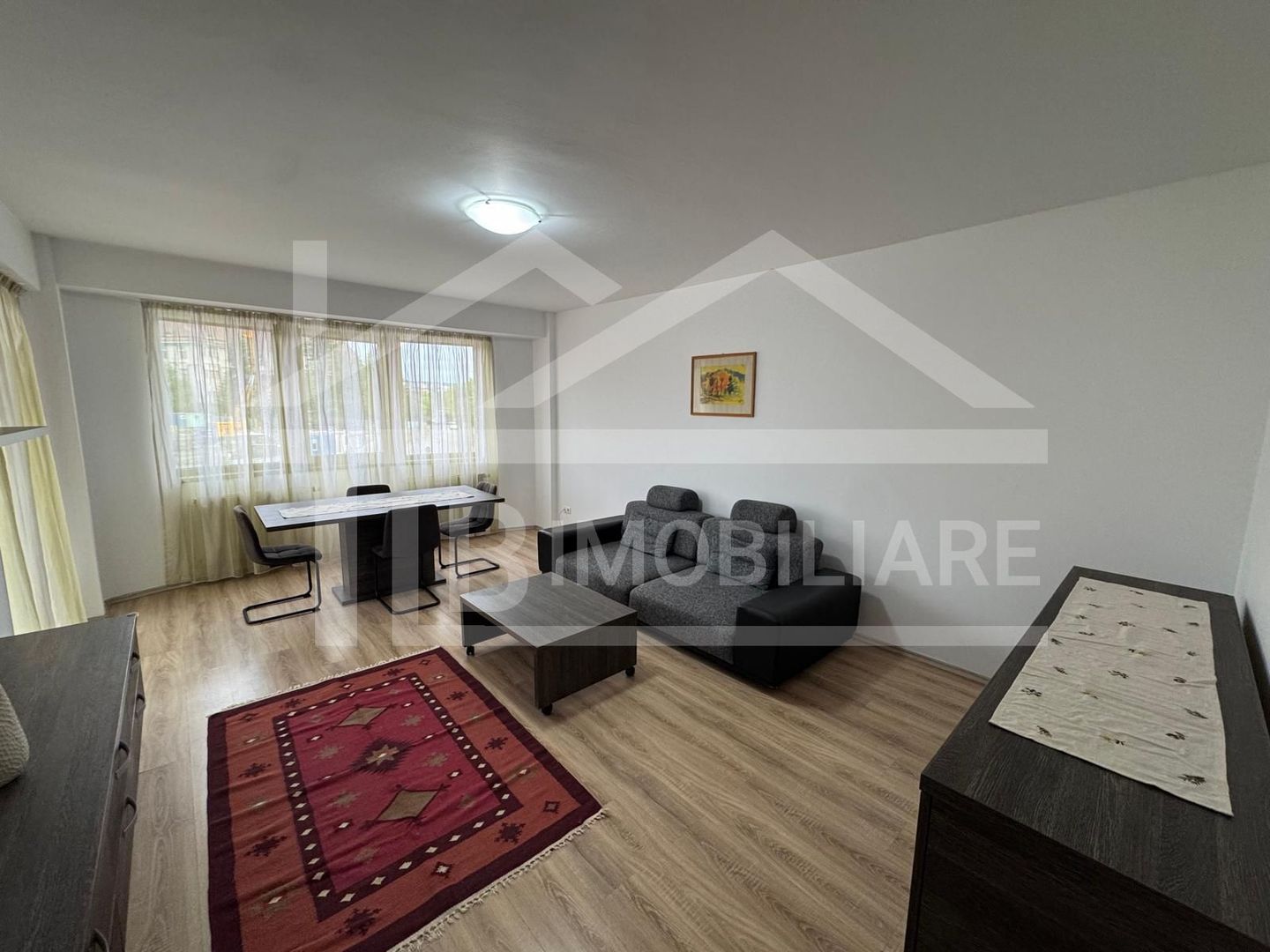 Apartament cu 2 camere, 65mp, terasa, parcare, Zona Centrala - Poză 3