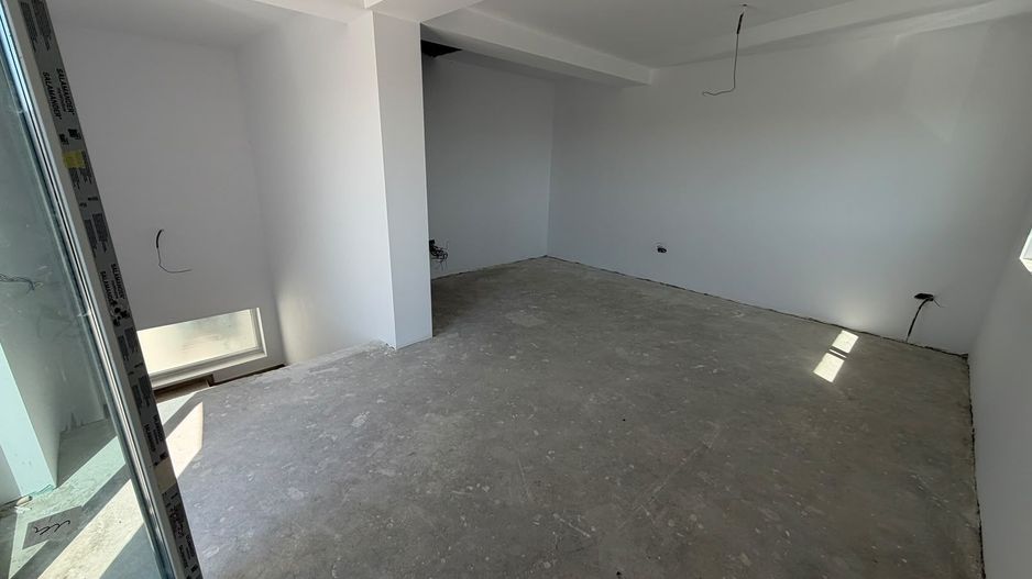 CASA DUPLEX, TOATE UTILITATILE, STRADA ASFALTATA, COMISION 0% - Poză 6