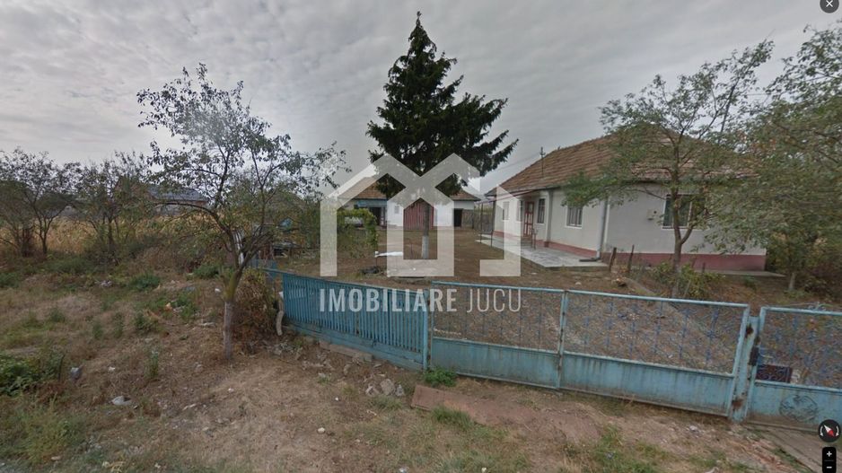 Teren cu construcție veche,  3505 m2,  front 24 ml, Jucu de Mijloc - Poză 2