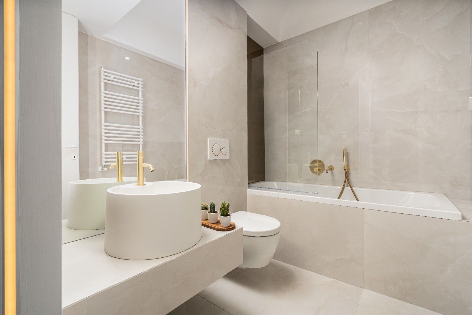 Studio Complet Mobilat & Utilat – Cortina North | Investitie ideala - Poză 6