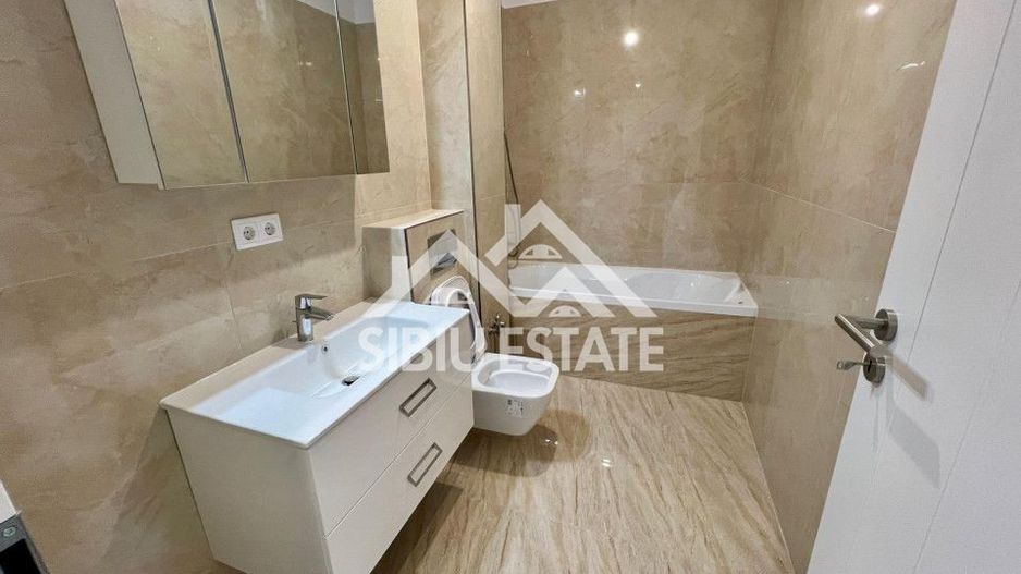 Super apartament 3 camere, 2 bai, terasa si balcon parcare si boxa - Poză 6