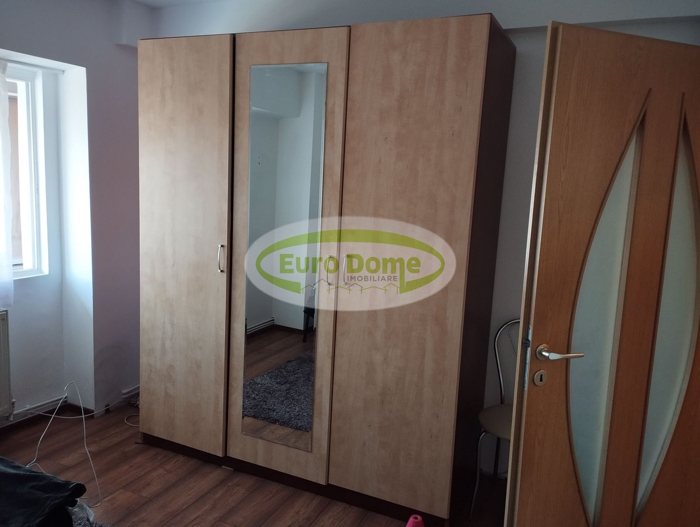 Apartament decomandat centrul Civic - Poză 9