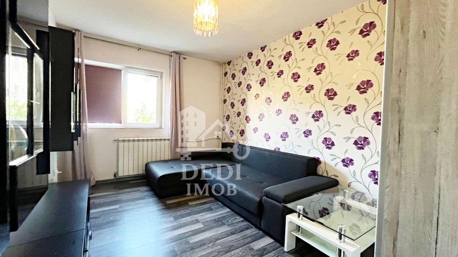 Apartament 1 camere de vânzare in zona Rogerius, Oradea - Poză 1