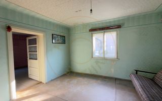 Casă 3 camere, Teren 1036 mp Front 22 m - Str. Florilor 46 - Carei - Poză 3