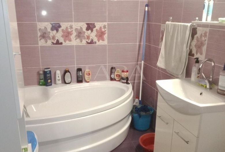 Apartament 2 camere, Eroilor, Florești - Poză 4