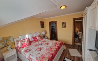 De vânzare: Vilă unică, vintage-modernă, zonă Grigorescu Oradea. - Poză 13