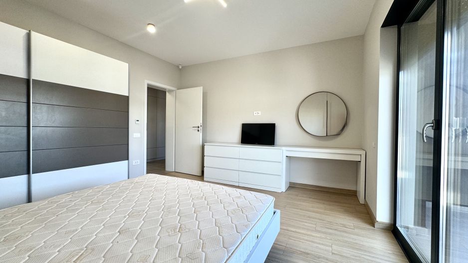Apartment cu 2 camere, cu terasa generoasă, in zona Dumbrăvița - Kaufland - Poză 11