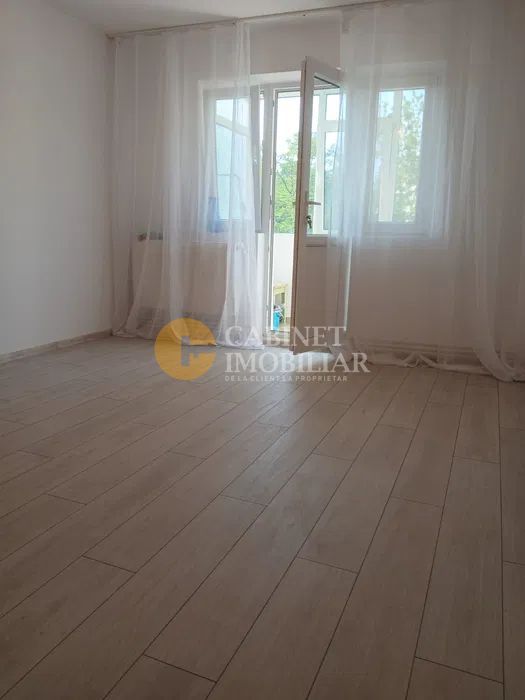Apartament 3 camere - Zimbru - RENOVAT - Poză 1