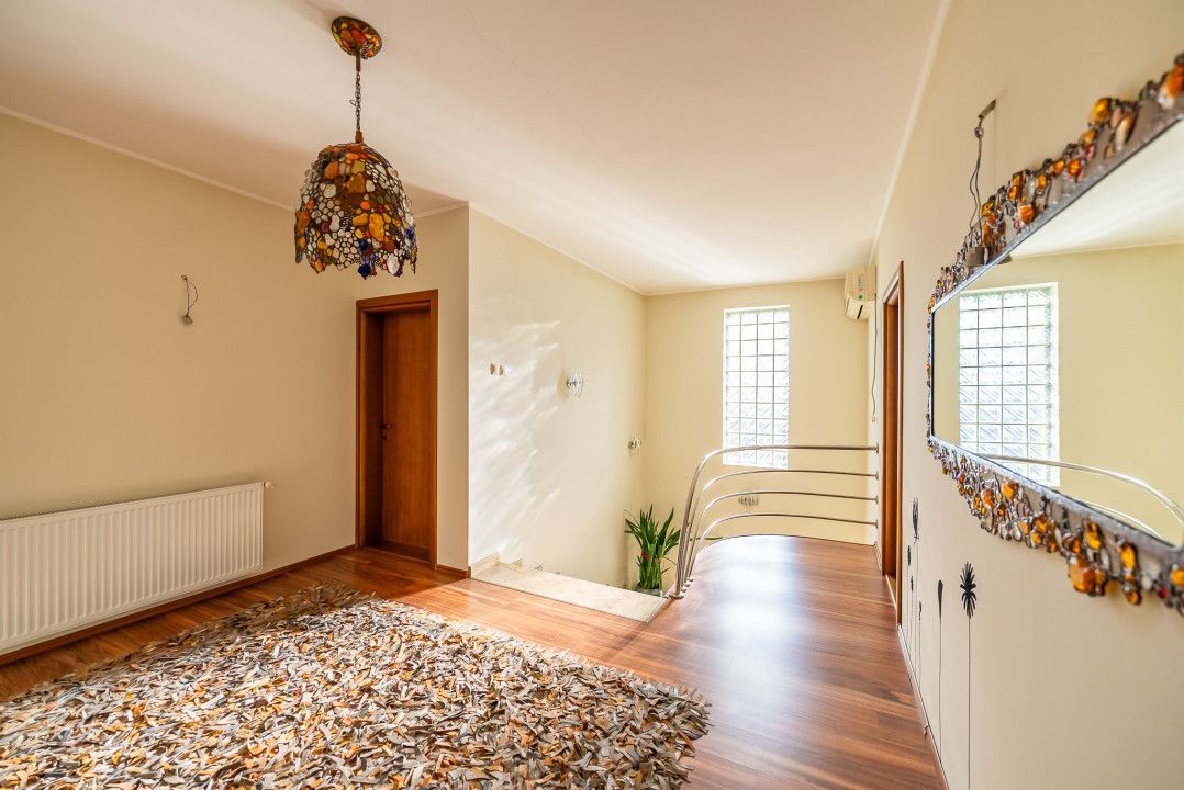 Casa design unic 9 camere, D+P+1E, comision 0% - Poză 15