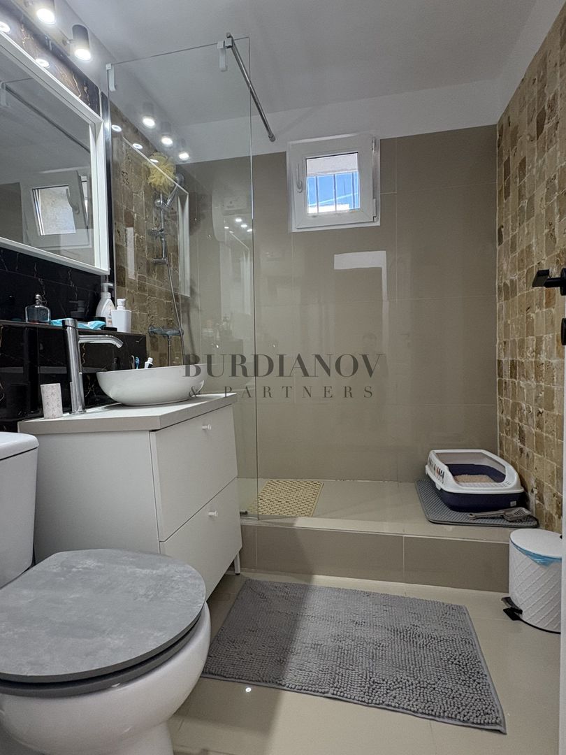 Apartament cu 2 camere de vânzare Metrou 1 Decembrie 1918 - Titan - Poză 14