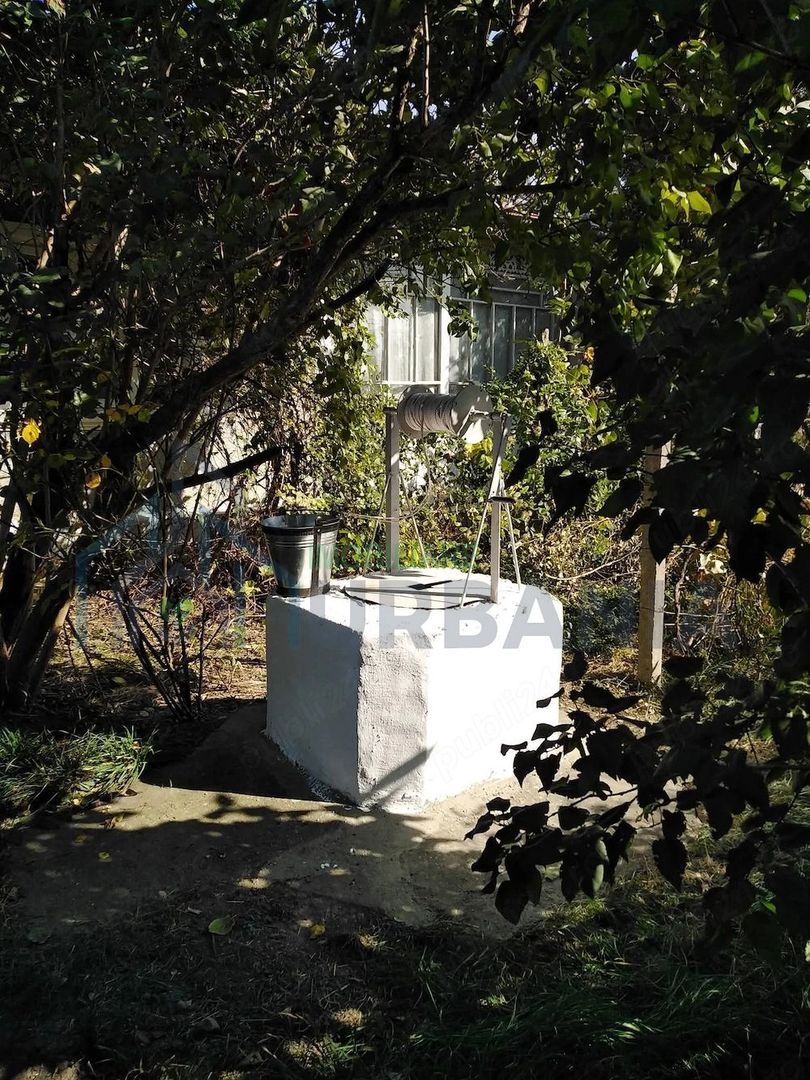 Casă tradițională de vânzare în Poieni, la 11 km de Motel Bucium, pe DN 24 (Iași - Vaslui) - Poză 1