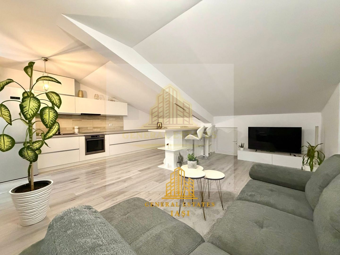 Vânzare apartament spațios- 98 mp-Valea Adâncă- Parcare Cadou - Poză 3