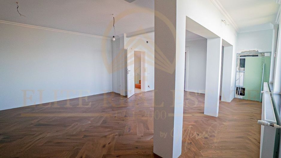 Năvodari - Casă exclusivistă cu ponton privat – Primul rând la lac - Poză 28