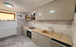 Casă versatila intretinuta 143 mp utili 5 camere 3 bai pivnita Lazaret - Poză 6