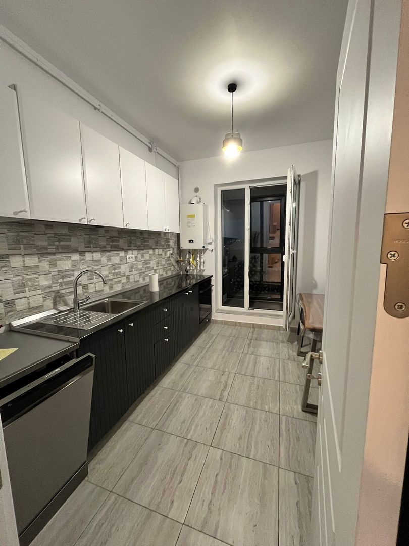 3 cam, Rebreanu, bloc nou, încălzire pardoseala, parcare inclusa, lux! - Poză 10