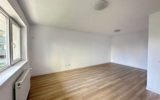 Garsoniera aproape de Mall Coresi, 38mp, loc parcare, 97900Euro - Poză 2