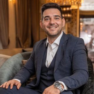 Catalin Isache - Sudrezidential Real Estate SRL