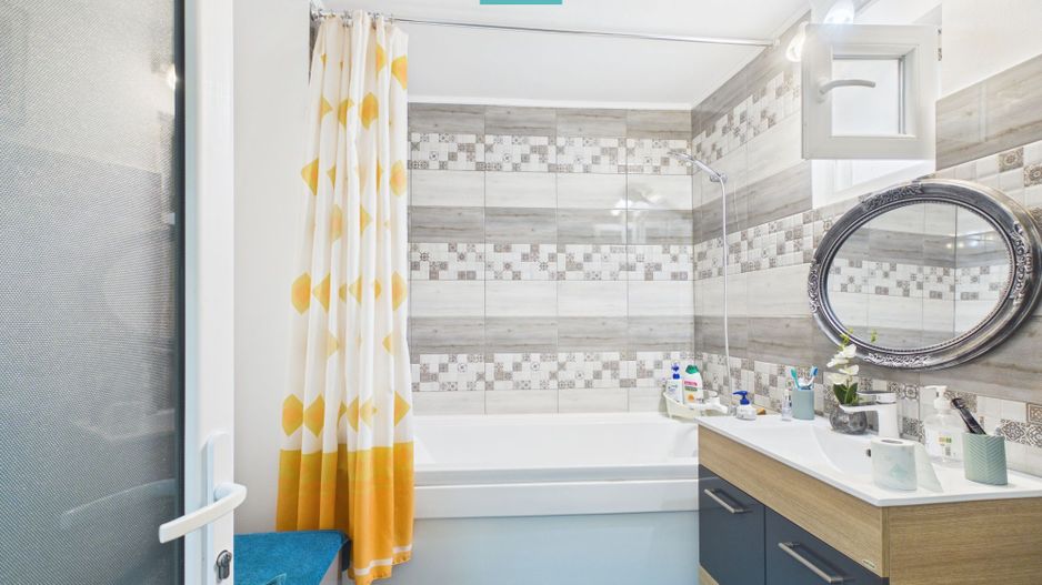 Casă cu 4 camere ultracentral în Vladimirescu - Poză 19