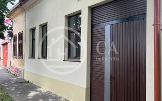 Apartament cu 2 camere de vanzare la curte comuna Subcetate Oradea - Poză 1