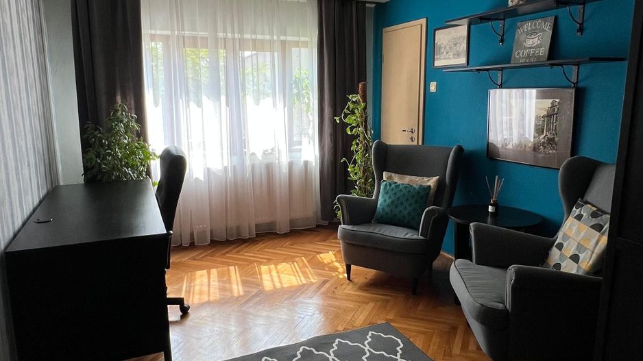 Casa Tineretului | 4 Camere | Etaj Intermediar | Centrala proprie - Poză 2