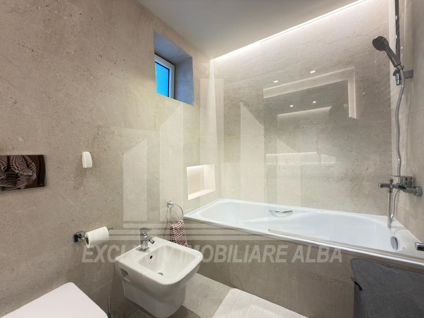 Apartament 3 camere decomandate | 72 mp | Etaj 1 | Modern | Centru - Poză 5