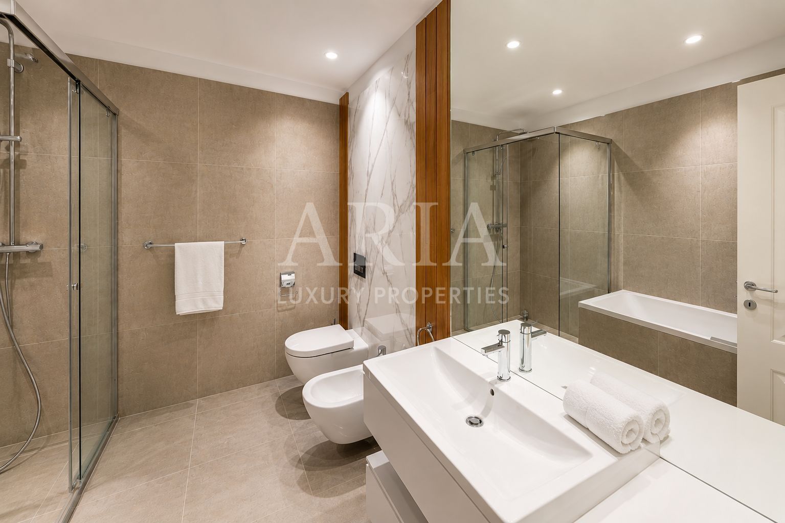 Apartament exclusivist cu 4 camere | Nordul Capitalei - Poză 9