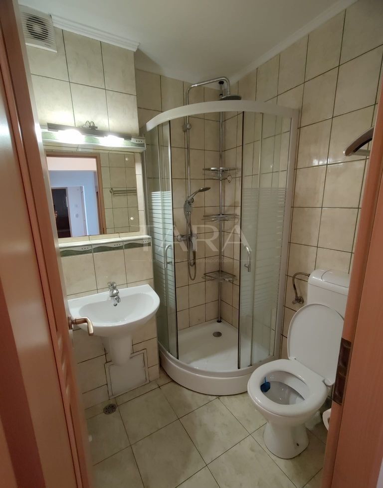 Proprietar, apartament 4 camere decomandate, bd. Titulescu. - Poză 9