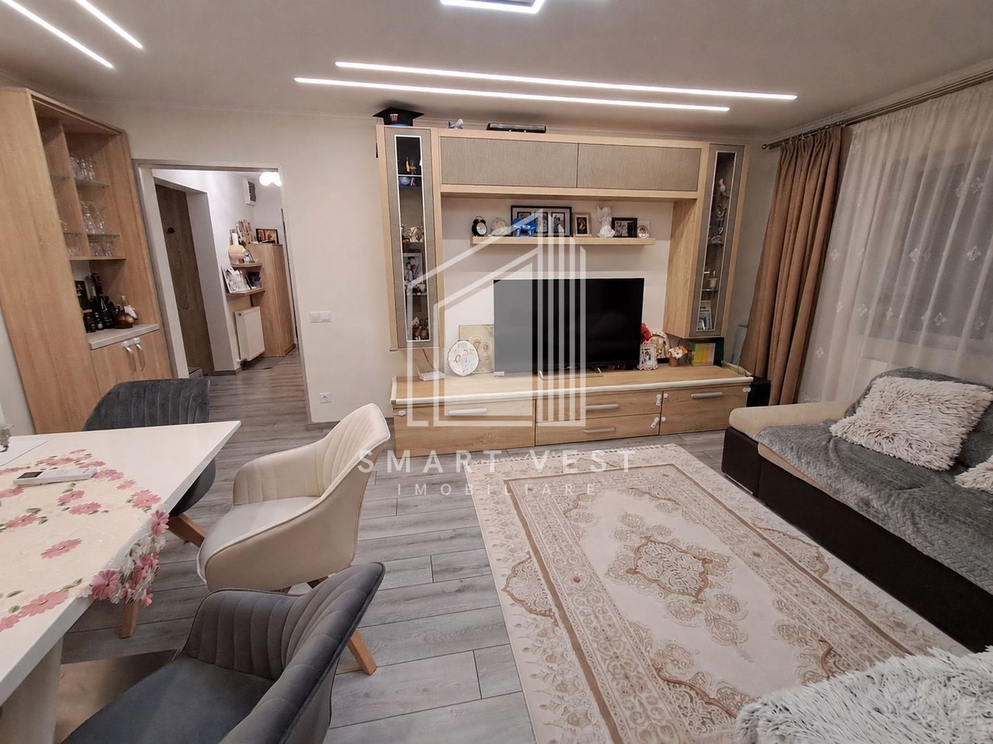 Apartament 4 camere | Etajul 1 | Zona Micro 17 - Poză 3