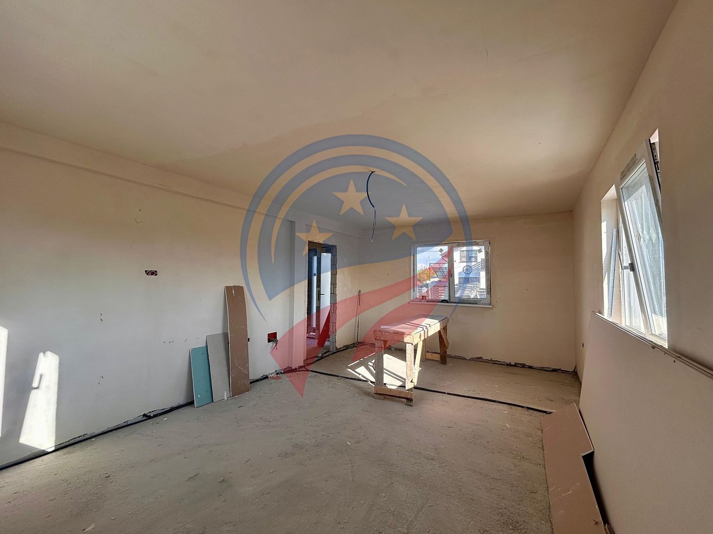 Vilă cu 4 camere de vânzare in Craiova - Poză 15