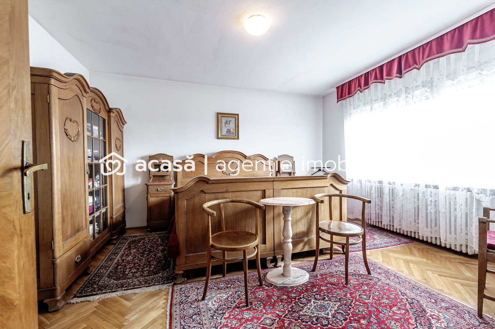 Casă din cărămidă cu 8 camere – zonă liniștită, LIPOVA - Poză 7