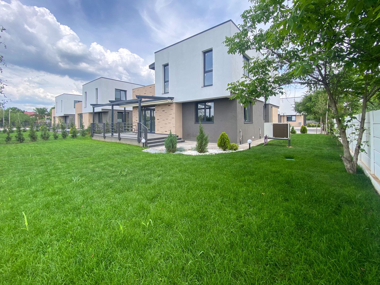 Vila individuala cu 4 dormitoare și 4 bai  |  Poluare 0  |  În NATURA - Poză 9