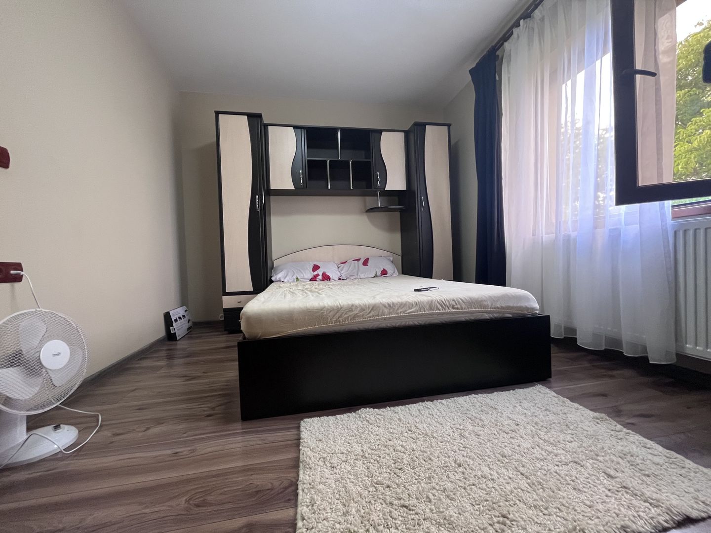 Casa de vânzare în Vulcana Pandele, la o distanță mica de oraș! - Poză 14