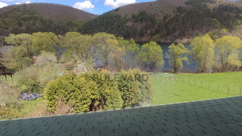 Cabana si teren 1000 mp cu iesire la lac! - Poză 15