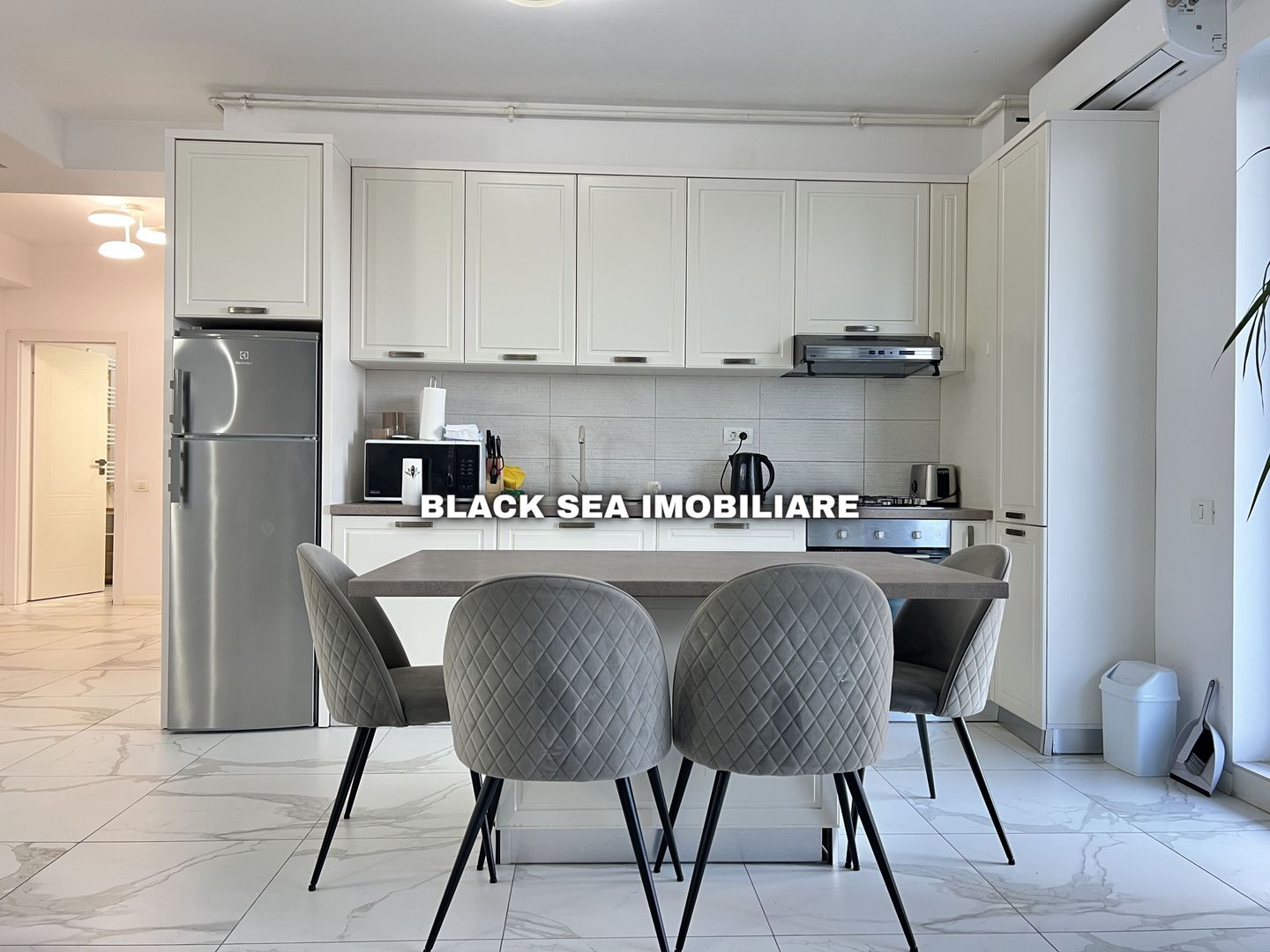 Apartament 3 camere in Mamaia zona Butoaie - Termen Lung - Poză 3