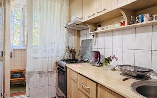 Apartament 2 camere de vânzare, 49 mp, Galati, Țiglina 2, etaj 3/4 - Poză 2
