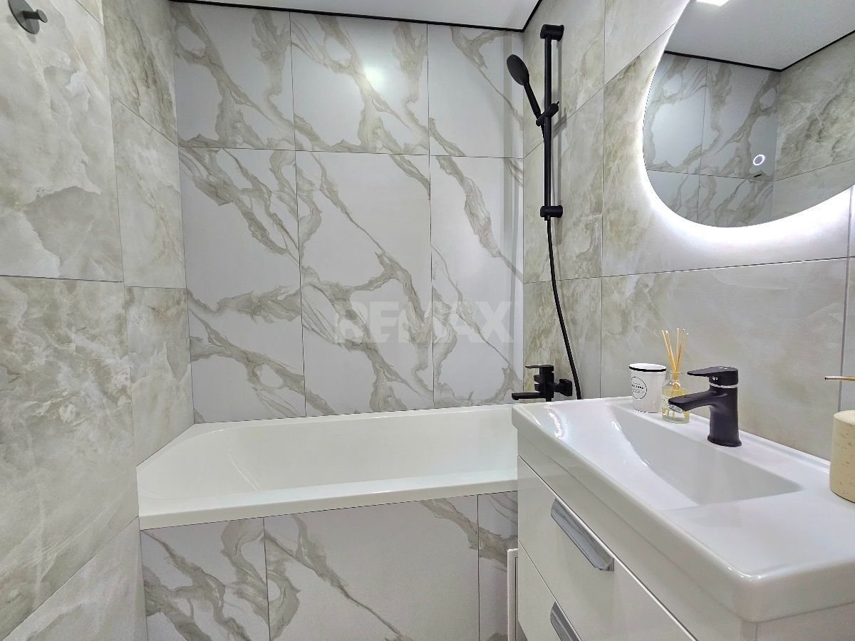 Apartament cu 3 odăi Botanica, Mun. Chișinău - Poză 12