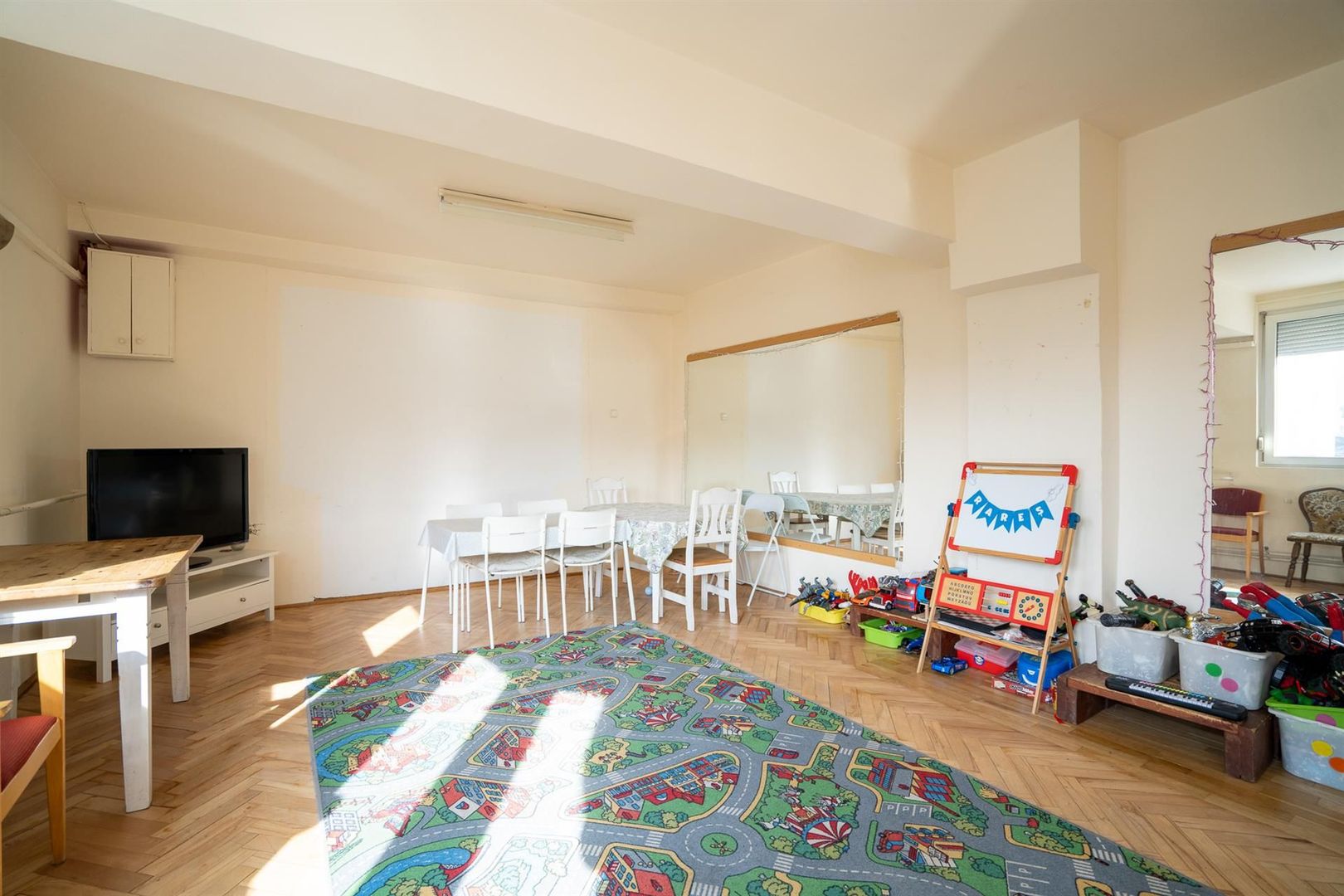 Casa Rogerius cu 8 camere - Poză 9