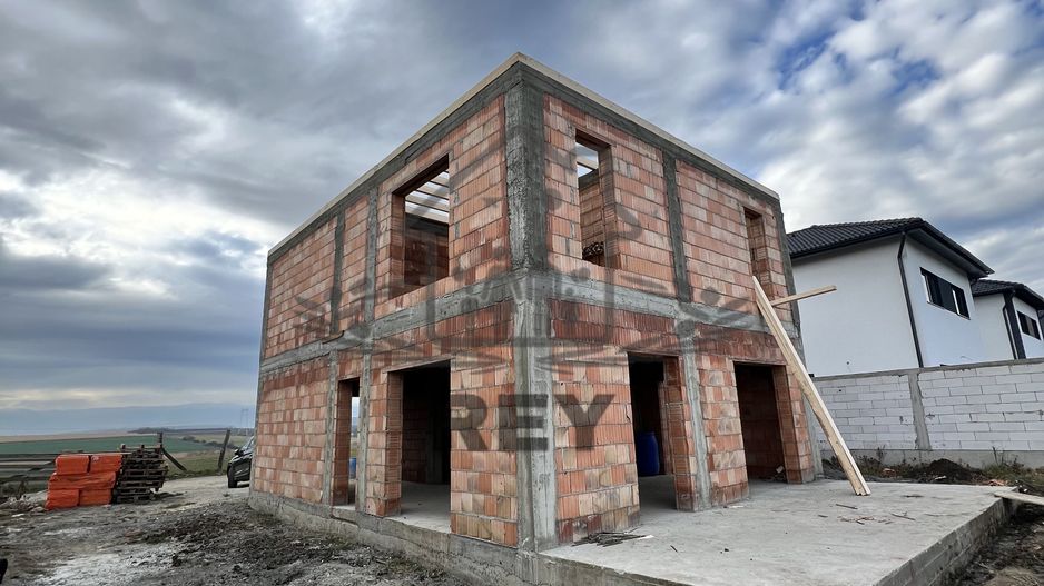 Casă single 4-5 camere / 500mp teren / Sura Mică / Sibiu - Poză 4