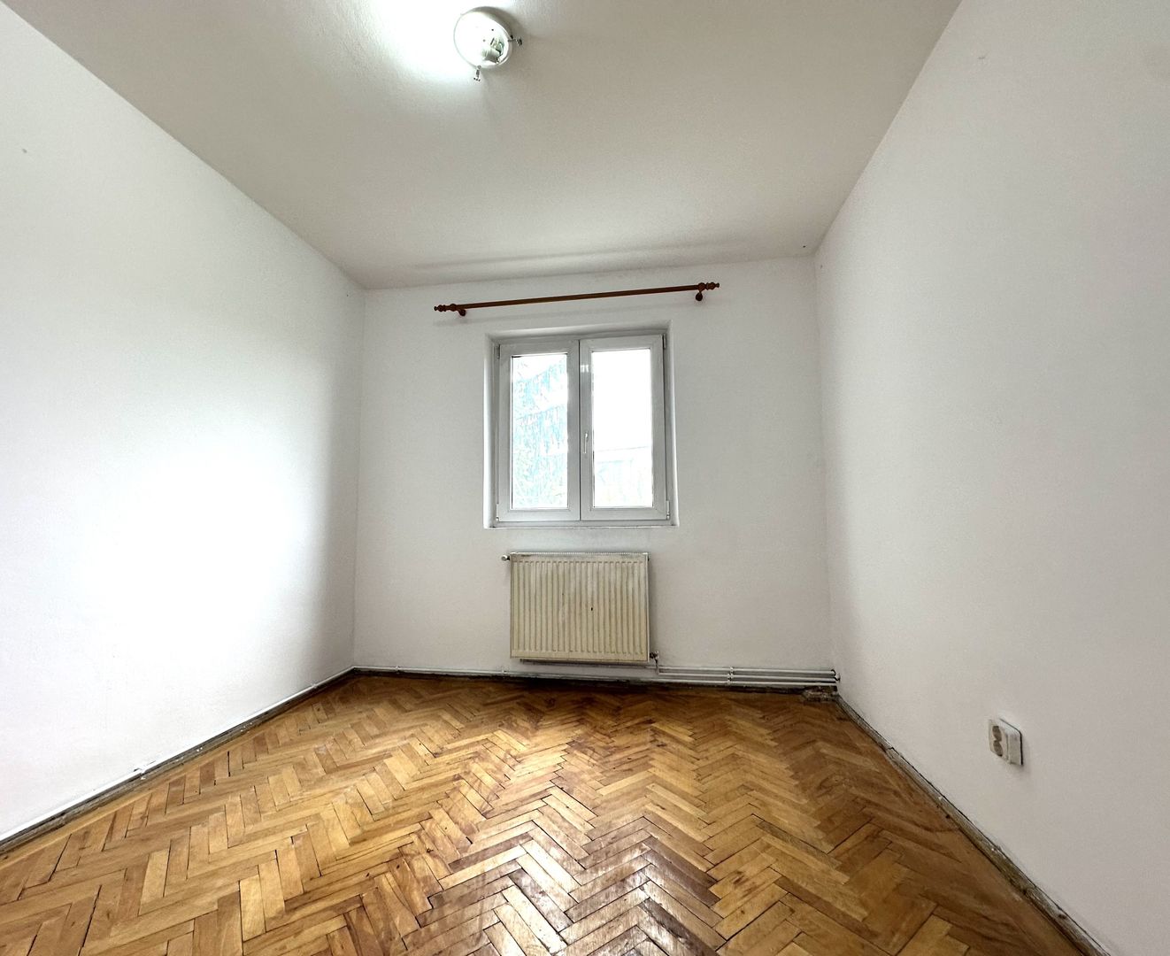 Apartament 3 camere de vânzare – zona Florilor, Str. Mimozei - Poză 7