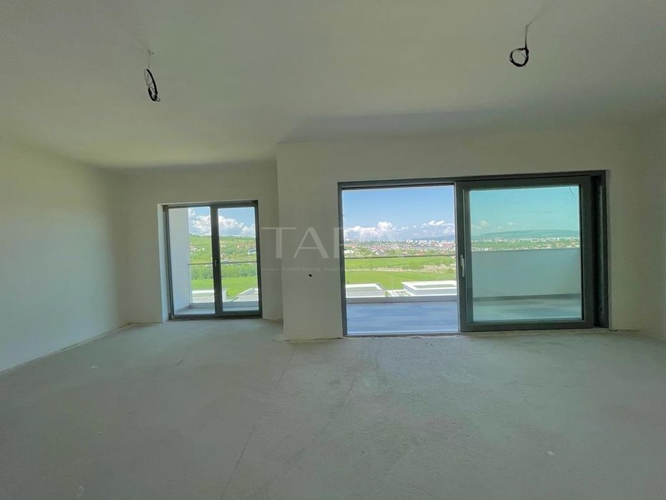 Casa tip duplex, 4 camere, zona Borhanci - Poză 1