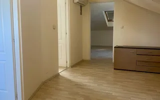 Apartament spatios, 140 mp, la casa, zona Europa - Poză 15