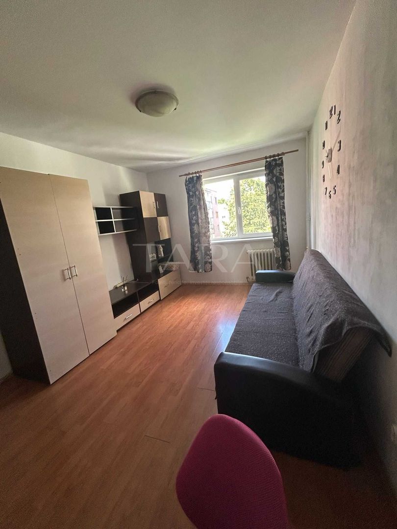 Apartament cu 2 camere, mobilat și utilat. - Poză 1